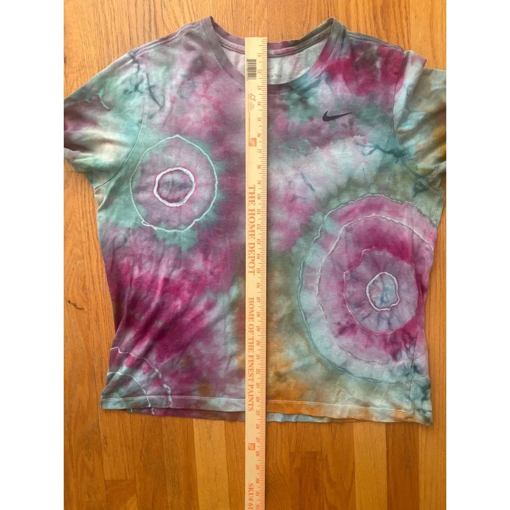 Nike Dri-FIT Ice Dye Geode T-Shirt Mens XL Upcycled Custom Purple Teal XL